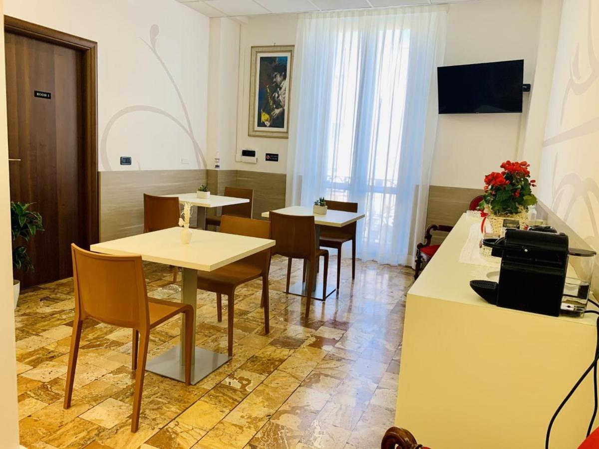 B&B Palazzo Storico Di Nicola Pescara Ngoại thất bức ảnh